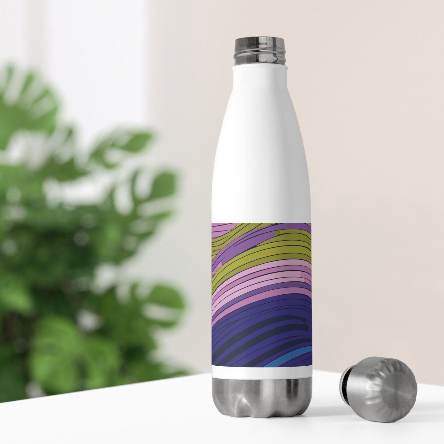 Colorful 20oz Insulated Bottle - Stylish Water Bottle for Active Lifestyles