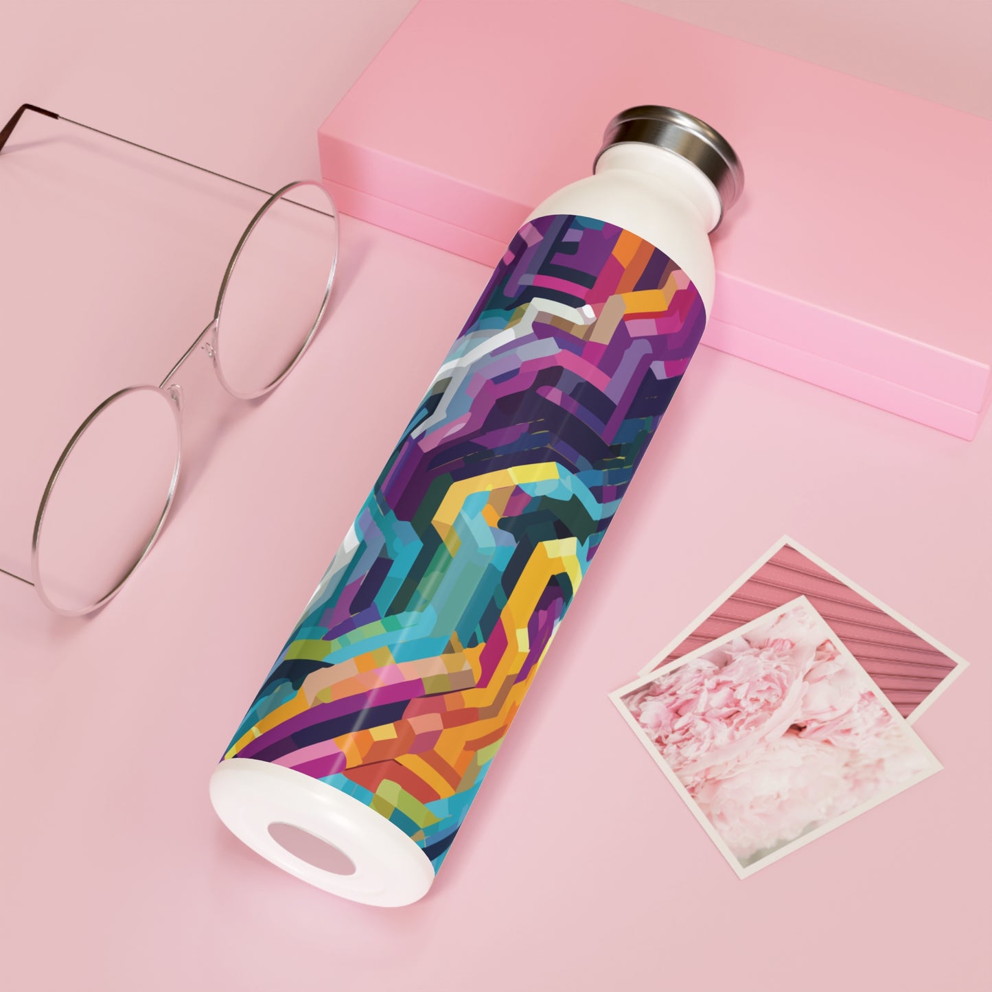 Vibrant Slim Water Bottle - Colorful Design for Active Lifestyles, 20oz