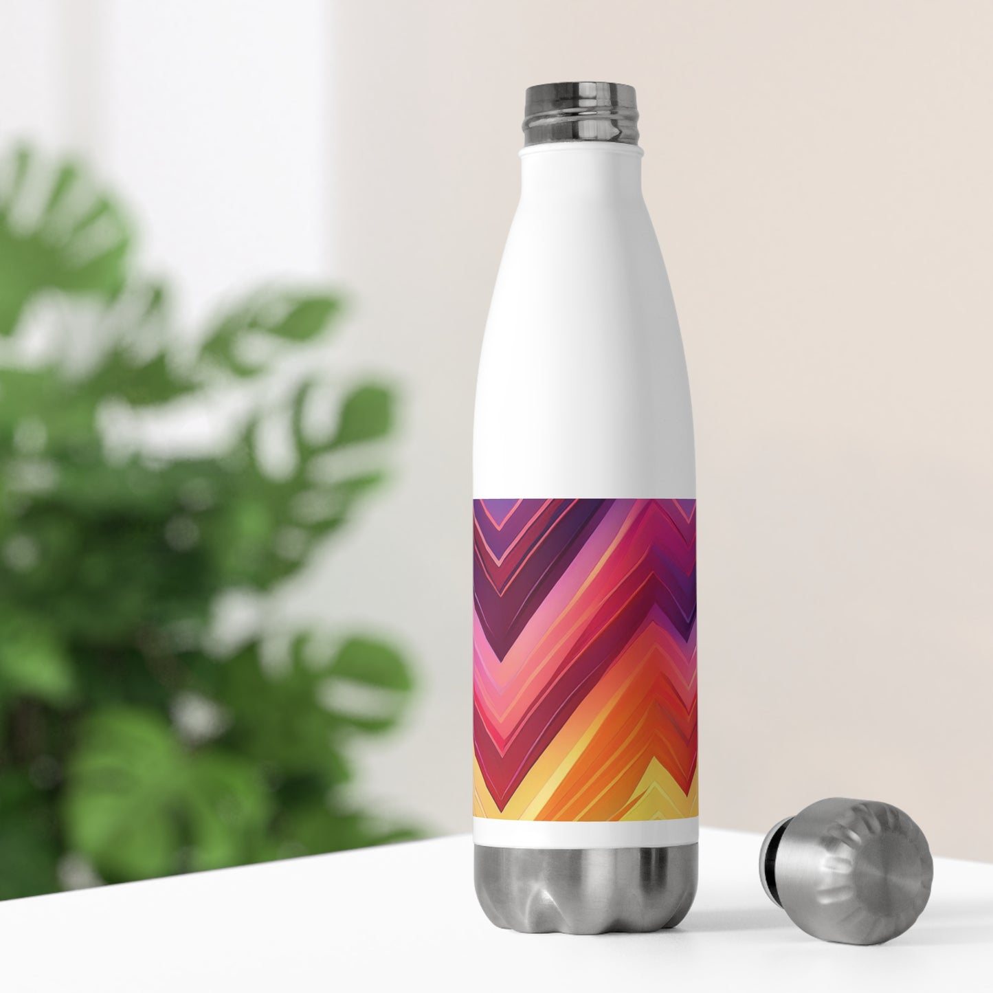 Colorful 20oz Insulated Bottle - Stylish Water Bottle for Active Lifestyles