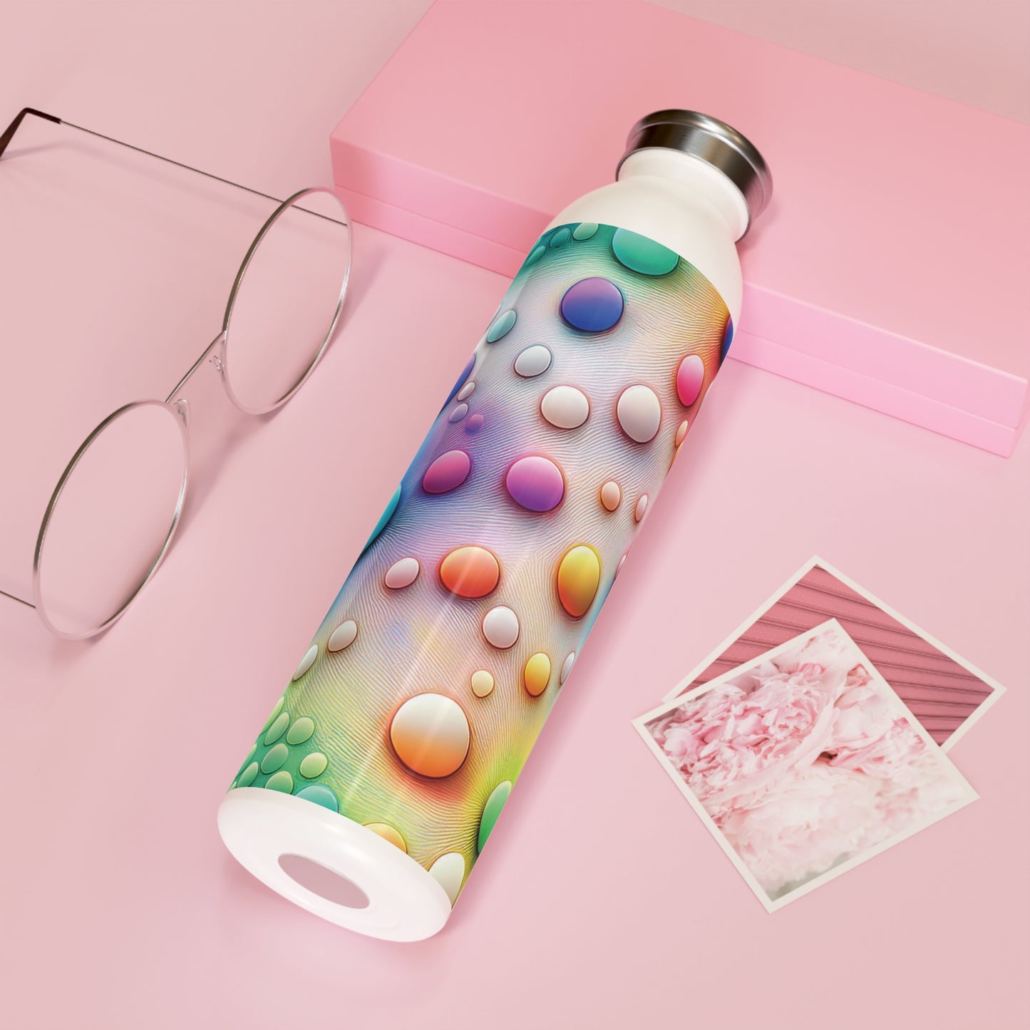 Vibrant Slim Water Bottle - Colorful Design for Active Lifestyles, 20oz